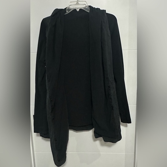 Lululemon Women’s Blissed Out Wrap - Picture 10 of 12